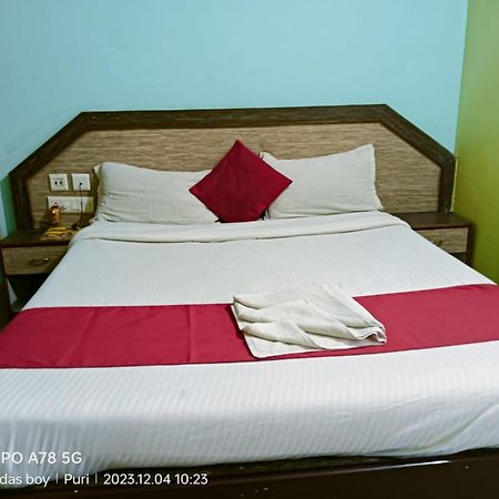 Hotel D2 Holiday Inn -Near Niladri Sea Beach - Puri - Official Verified Exterior photo